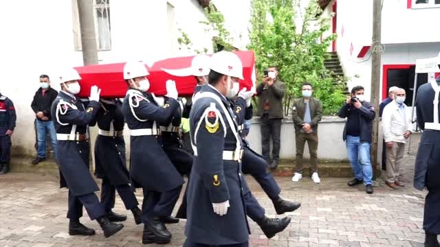 Şehit Jandarma Uzman Çavuş Hasan Kuzu son yolculuğuna uğurlandı