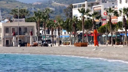 İnsanlar Evlerinde Kalmayı Tercih Etti, Sahiller Boş Kaldı