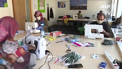 مهاجرون يتطوعون للمشاركة في جهود مكافحة كورونا في ألمانيا