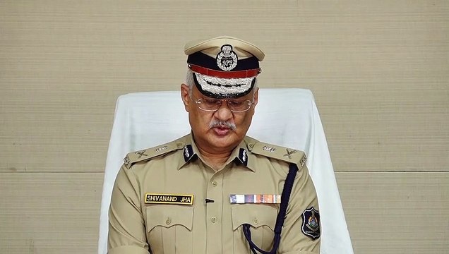 GUJARAT POLICE PRESS CONFERENCE ON LOCKDOWN ; BRIEFING BY DGP SHIVANAND JHA