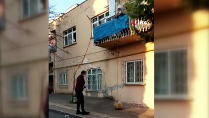 72 Yaşındaki Havva Teyzeden Ekipleri Duygulandıran 'Dua'