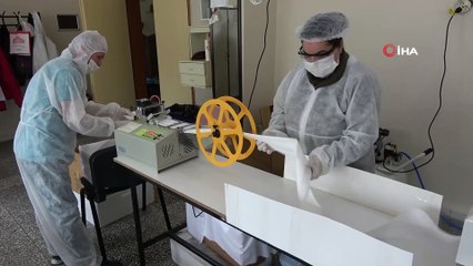 Kumaşı Sanata Çeviren Eller Şimdi Maske Üretiyor