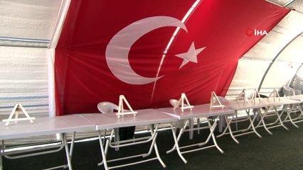 Evlat Nöbetindeki Aileler Kısıtlama Nedeniyle İki Gün Ara Verdi