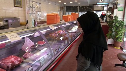 Et ve Tavuk Satın Almak İsteyen Vatandaşlar Kasaplara Akın Etti