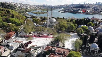 Sokağa Çıkma Kısıtlamasıyla Eyüpsultan Meydanı Boş Kaldı