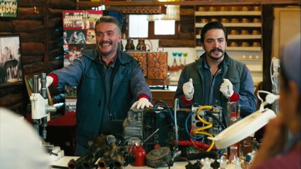 Kardeş Payı 9. Bölüm - Tüm dehalar kahvehanede!