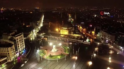 Sokağa çıkma kısıtlamasının bitmesinin ardından taksim meydan boş kaldı