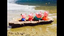 Making a WOODEN CANOE Boat with PEPPA PIG Toys-