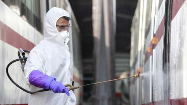 Chinese health official warns of Covid-19 rebound