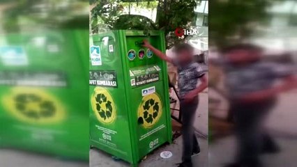 Giysi kumbarasında hırsızlık yapan küçük çocuklar kamerada