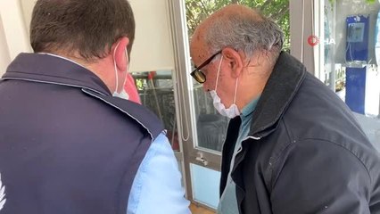 Yolda bulduğu 19 bin 500 lirayı zabıtaya teslim etti.