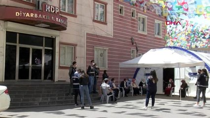 İzmir'in güvercinlerini Darth Vader besledi?