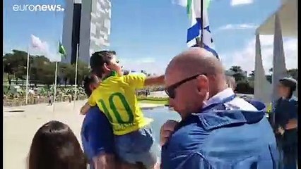 Bolsonaro lidera manifestação em Brasília
