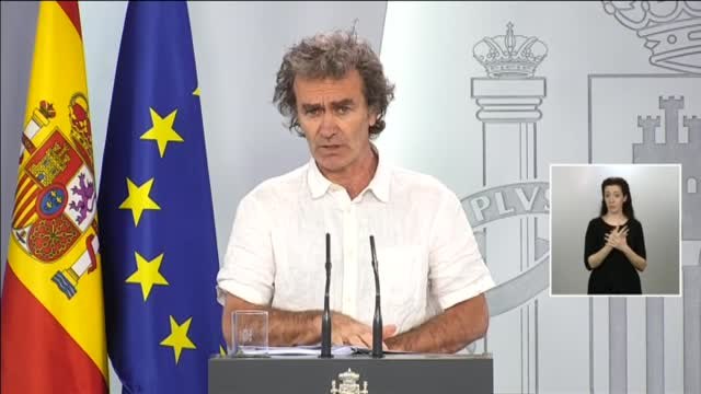 Simón: Las mascarillas en el ámbito de trabajo son altamente recomendables cuando no se pueda mantener la distancia de seguridad