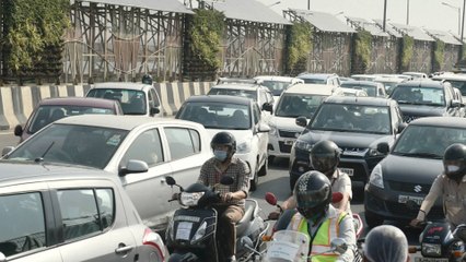 Lockdown 3.0: Economic activities restart partially in Delhi