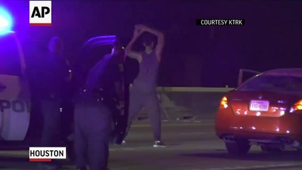 Il y en a visiblement à qui la mort ne fait plus peur. Pour lire l'article sur cette affaire >>>> http://negronews.fr/80297-2/