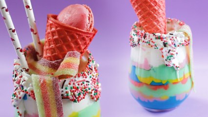 Lust auf Süßes? Probiere unseren Regenbogen-Milkshake