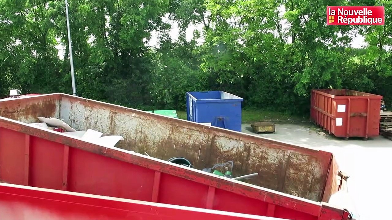 VIDEO. Les déchetteries de Grand Poitiers prises d'assaut