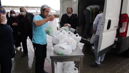 Sivas Belediye Başkanı Bilgin'den sağlıkçılara iftar yemeği ikramı