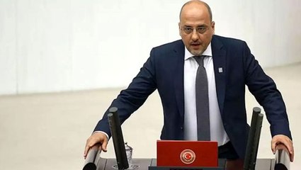 HDP Milletvekili Ahmet Şık, partisini bombalayarak istifa etti