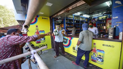 Lockdown 3: Karnataka breaks the record of selling liquor