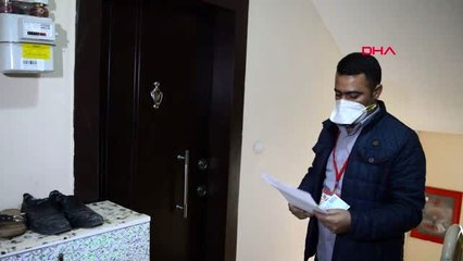 VAN Emekli maaşını evinde alan Keleş, kampanyaya 100 TL bağışta bulundu