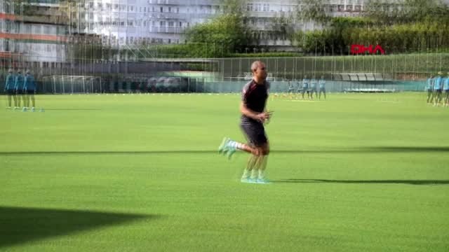 SPOR Aytemiz Alanyaspor sahaya indi