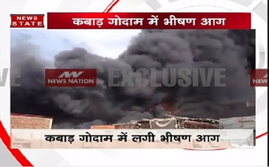 दादरी में कबाड़ गोदाम में लगी भीषण आग