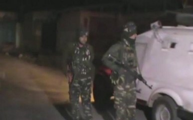 जम्मू-कश्मीर: सेना ने आतंकियों को घेरा, सर्च ऑपरेशन जारी