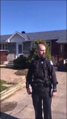 Un homme traite un policier de poubelle et l’insulte sur son physique