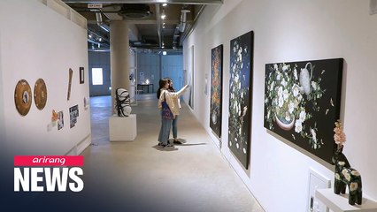 Private Exhibits