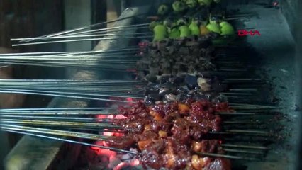 Şanlıurfa'da sahurda paket ciğer kebabına ilgi