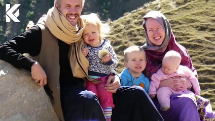 Canadian vlogger Rosie Gabrielle accepts Islam In Urdu Hindi,rosie gabrielle,rosie gabrielle islam,rosie gabrielle accept islam,rosie gabrielle in pakistan,rosie gabrielle pakistan,rosie gabrielle accepts islam,canadian vlogger rosie gabrielle accepts isl