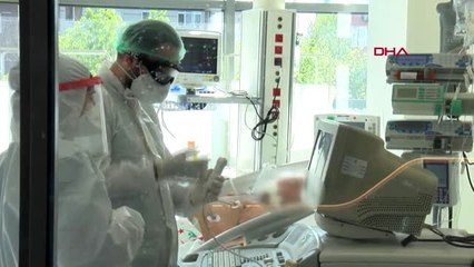 GENÇ HEMŞİREYE KOVİD TEŞHİSİ KONDU, TIRNAKLARINDAKİ DEĞİŞİMDEN KALP HASTASI OLDUĞUNU ANLADI.