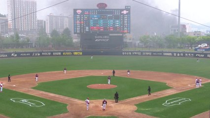 프로야구 광주 KIA-키움전, 인근 화재로 중단됐다 재개 / YTN