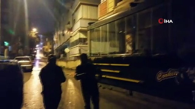 Ramazan davulcuları, klarnet ve darbukalarıyla sokakları şenlendirerek bahşiş topladı