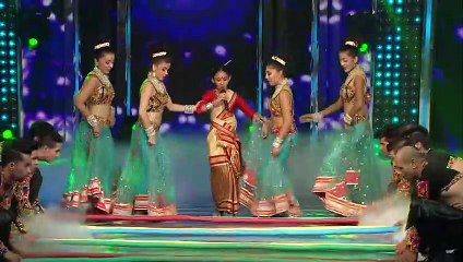 Gori Tera Gaon Bada Pyara Manashi Performs