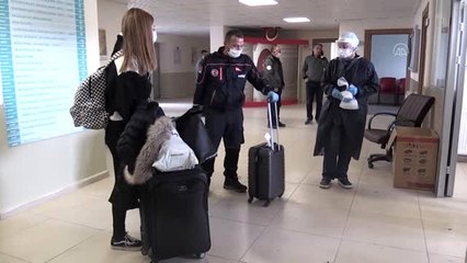 İrlanda'dan getirilen Türk vatandaşlarının karantina süreleri tamamlandı