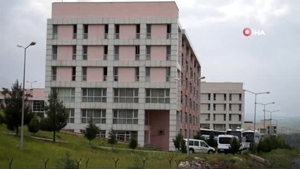 Irak'tan Batman'da getirilen 285 vatandaş, karantina süresinin dolmasının ardından evlerine...