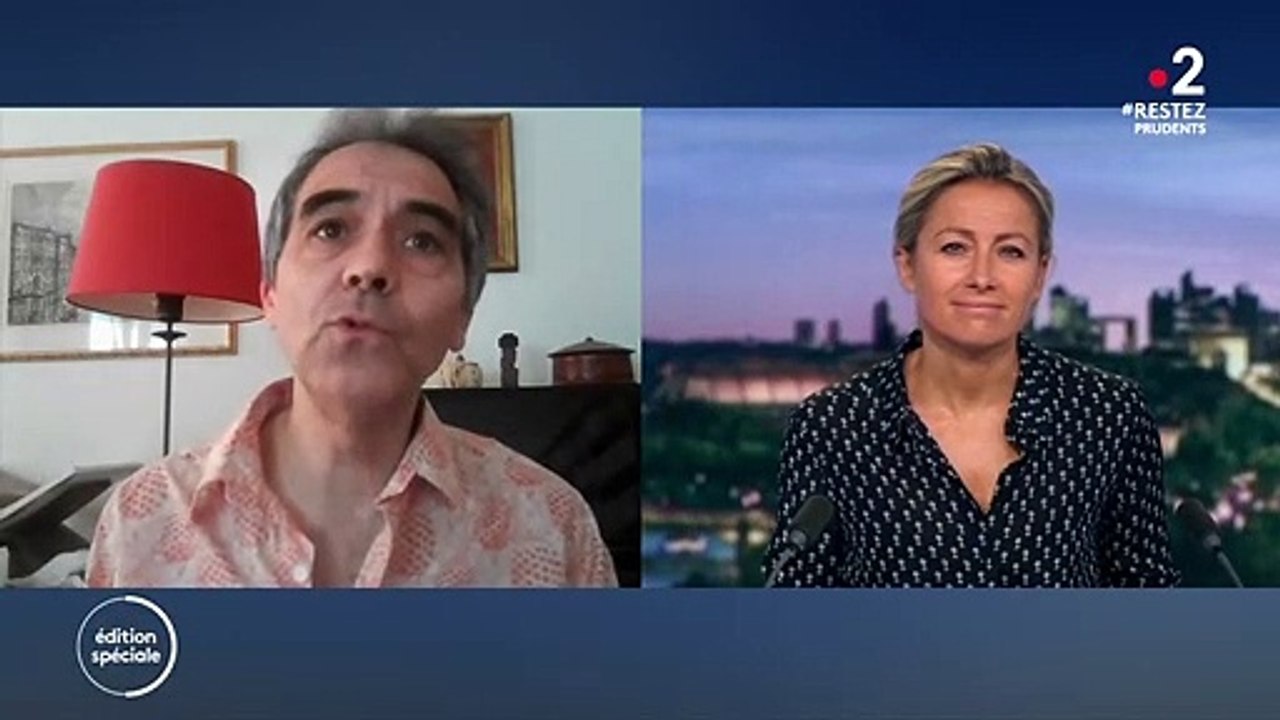 Kiosque à journaux : la une du Canard Enchaîné du 13 mai 2020