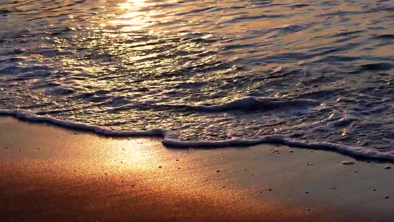 Amazing 4K Footage - Ocean Shoreline Waves - Free HD Stock Footage