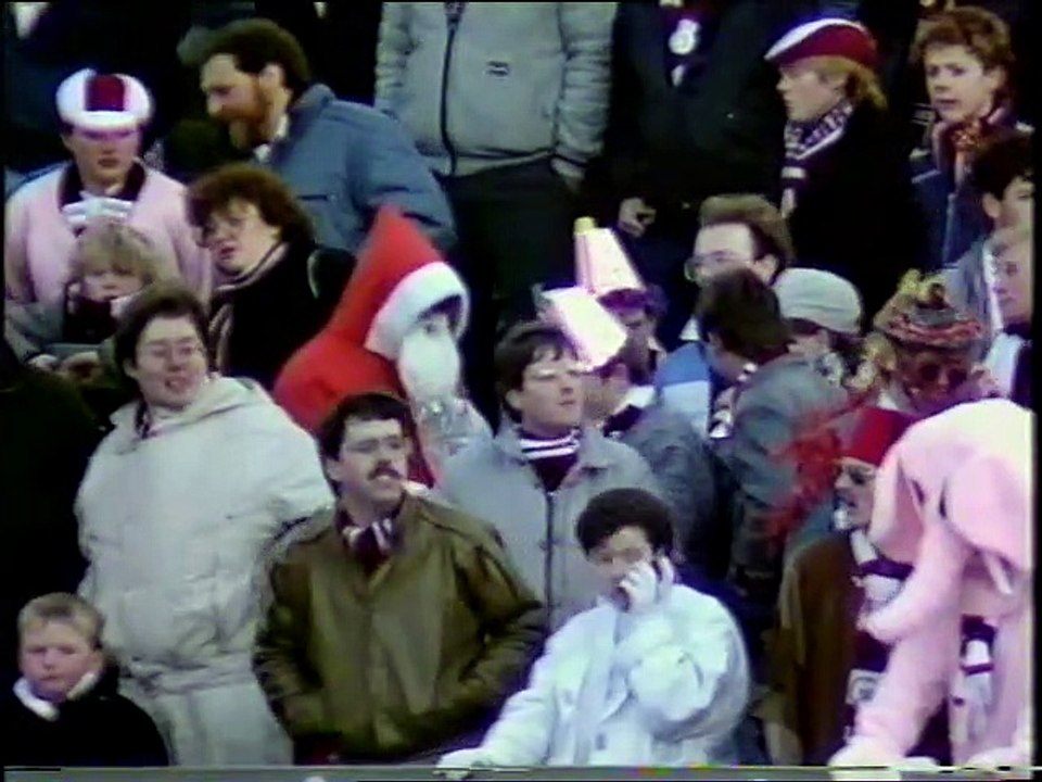 20/12/1986 - Dundee United v Heart of Midlothian - Scottish Premier Division - Extended Highlights