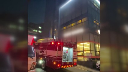 서울 청담동 식당에서 불...손님 일부 대피 / YTN