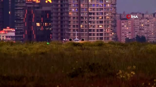 Sağlık Bakanlığı ambulans uçağı, Sudan'daki Covid-19'lu Türk hastayı yurda getirdi