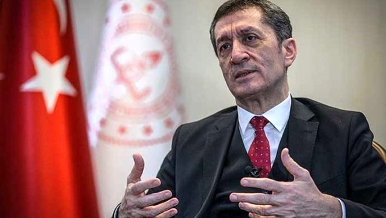 Milli Eğitim Bakanı Ziya Selçuk'tan babalara sitem: Çocukları sadece annelerin takip ettiğini üzülerek görüyorum