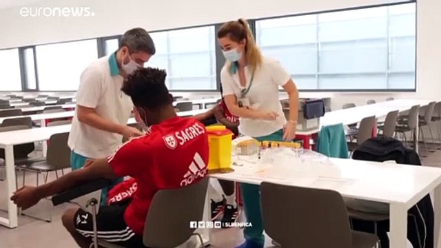 Los jugadores de la liga de fútbol de Portugal vuelven a los entrenamientos tras el confinamiento