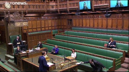 Coronavirus : le Royaume-Uni premier pays d'Europe à dépasser 30 000 morts