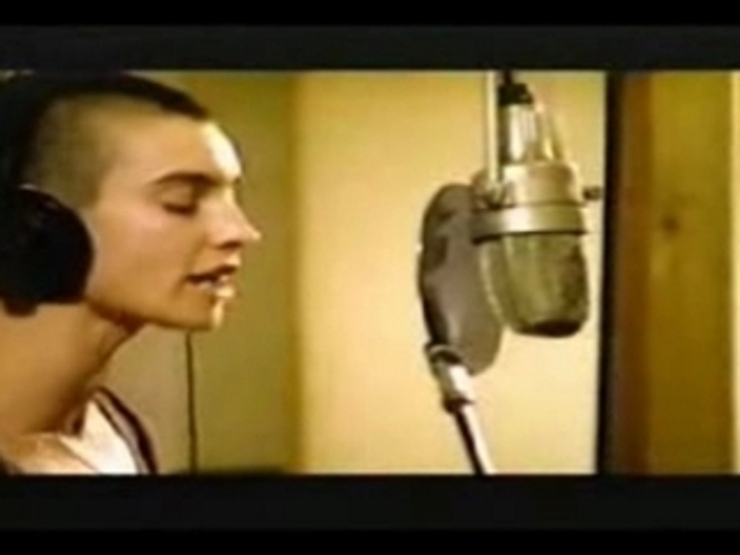 Sinead O Connor And The Chieftains The Foggy Dew Video Dailymotion The foggy dew is a popular song by the chieftains | create your own tiktok videos with the the foggy dew song and explore 61 videos made by new and popular creators. sinead o connor and the chieftains