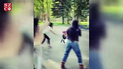 Bruce Willis eşi Emma'yla eski eşinin evine yerleşti