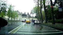 Beşiktaş'ta kontrolden çıkan araç 80 metre sürüklenip ağaca çarptı: 4 yaralı